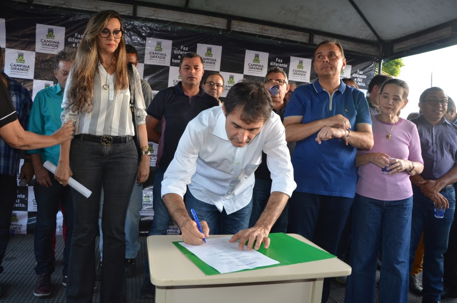 Romero autoriza início da construção de moderno centro comercial em São José da Mata