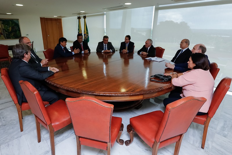 Presidente da CNM e governadores discutem pauta em comum com Executivo Federal