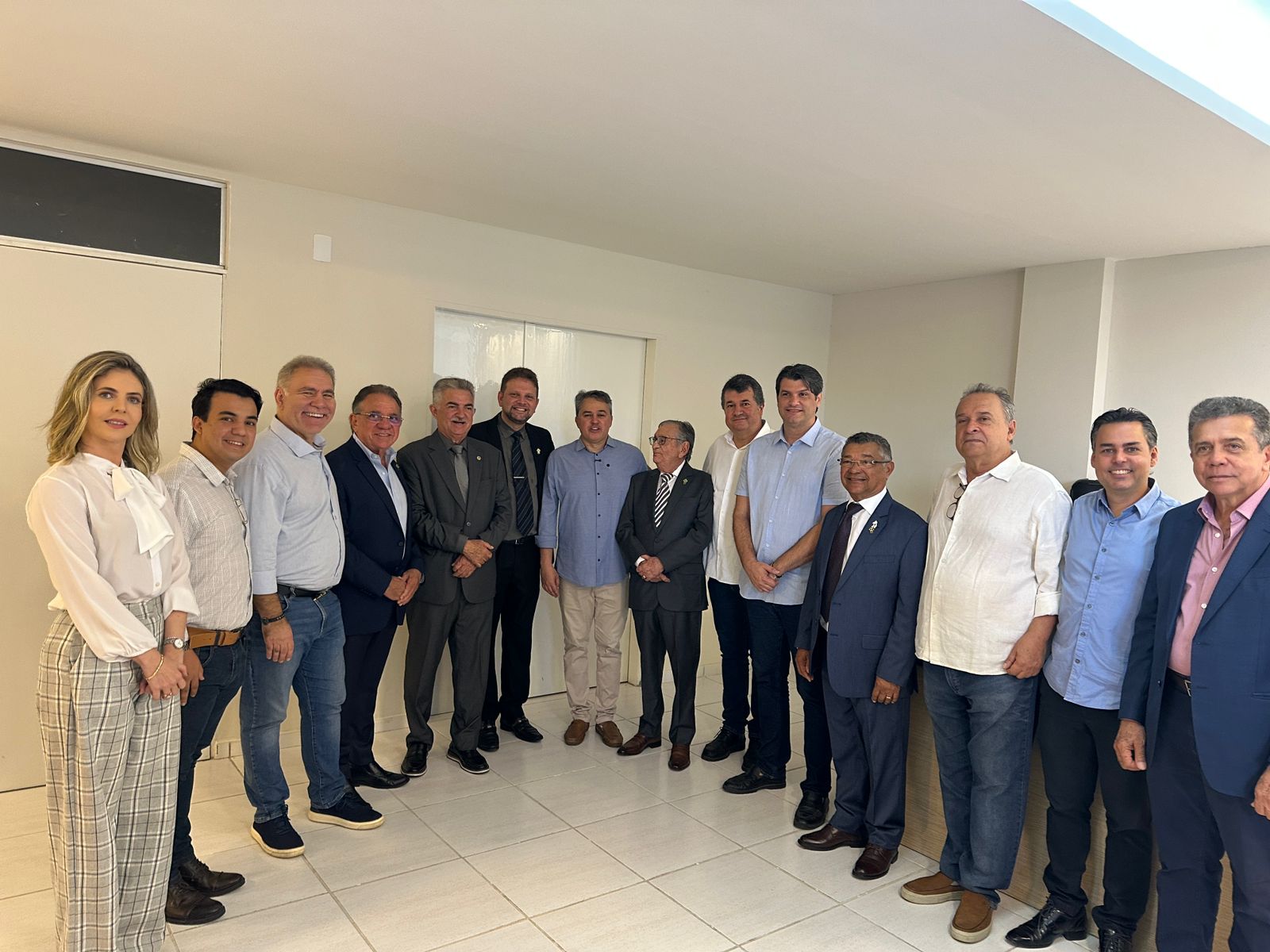 George Coelho destaca investimentos no Hospital Napoleão Laureano que reforçam combate ao câncer na Paraíba