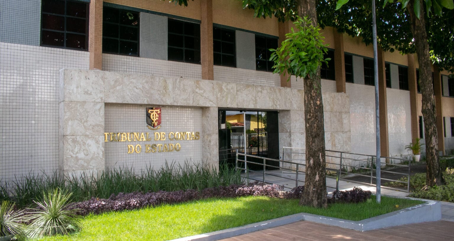 Após requerimento conjunto, TCE-PB prorroga prazos dos balancetes de janeiro e fevereiro de 2026