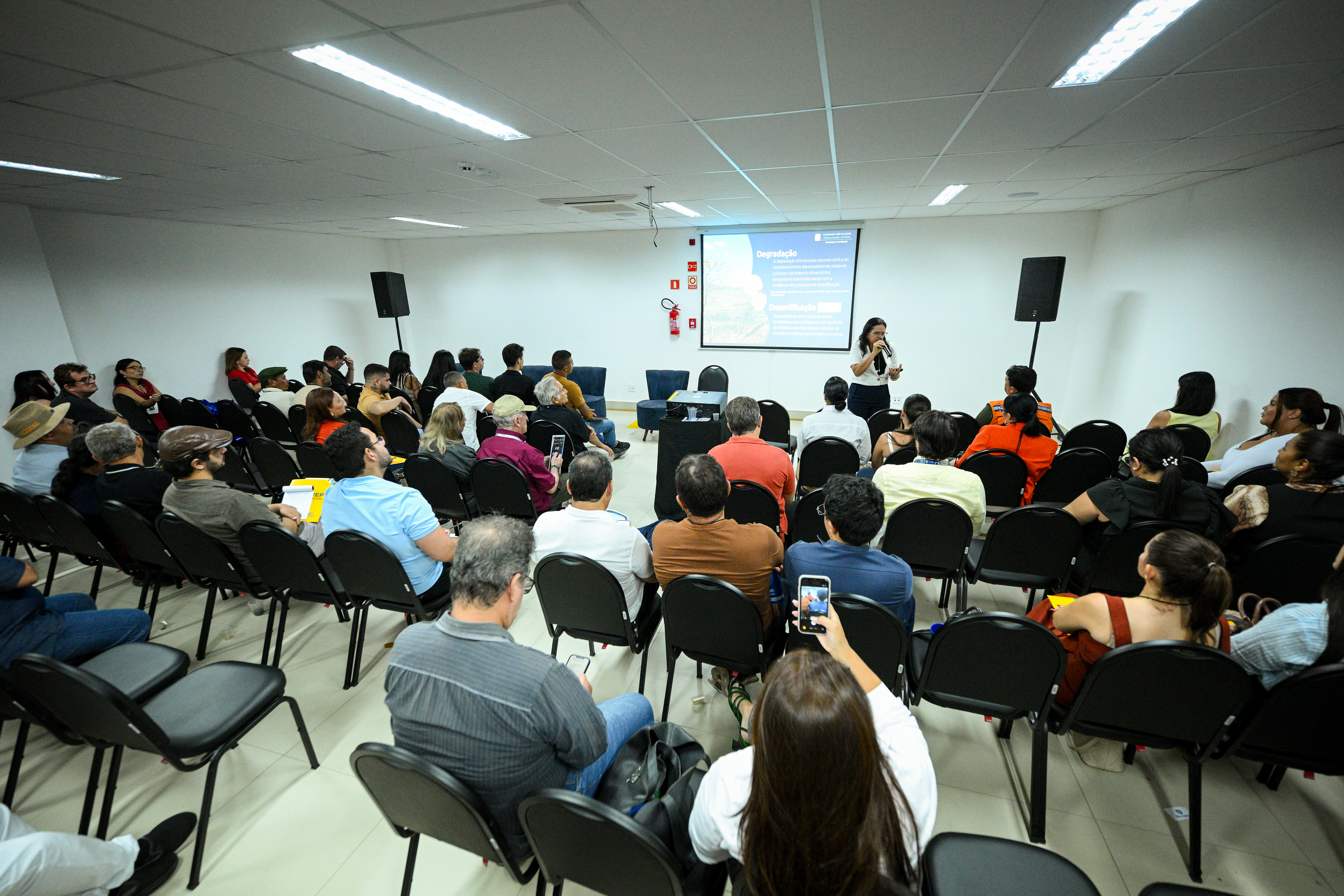 Segundo dia do Confep é marcado por debates estratégicos e valorização das mulheres na gestão pública