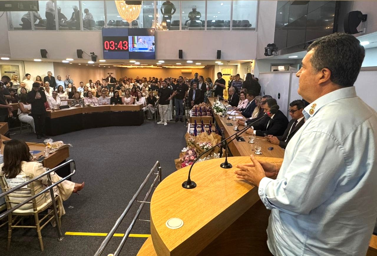 Famup celebra entrega da Medalha Epitácio Pessoa às 54 prefeitas paraibanas